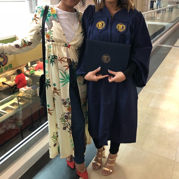 Zara Robe - Picture 2 of 2